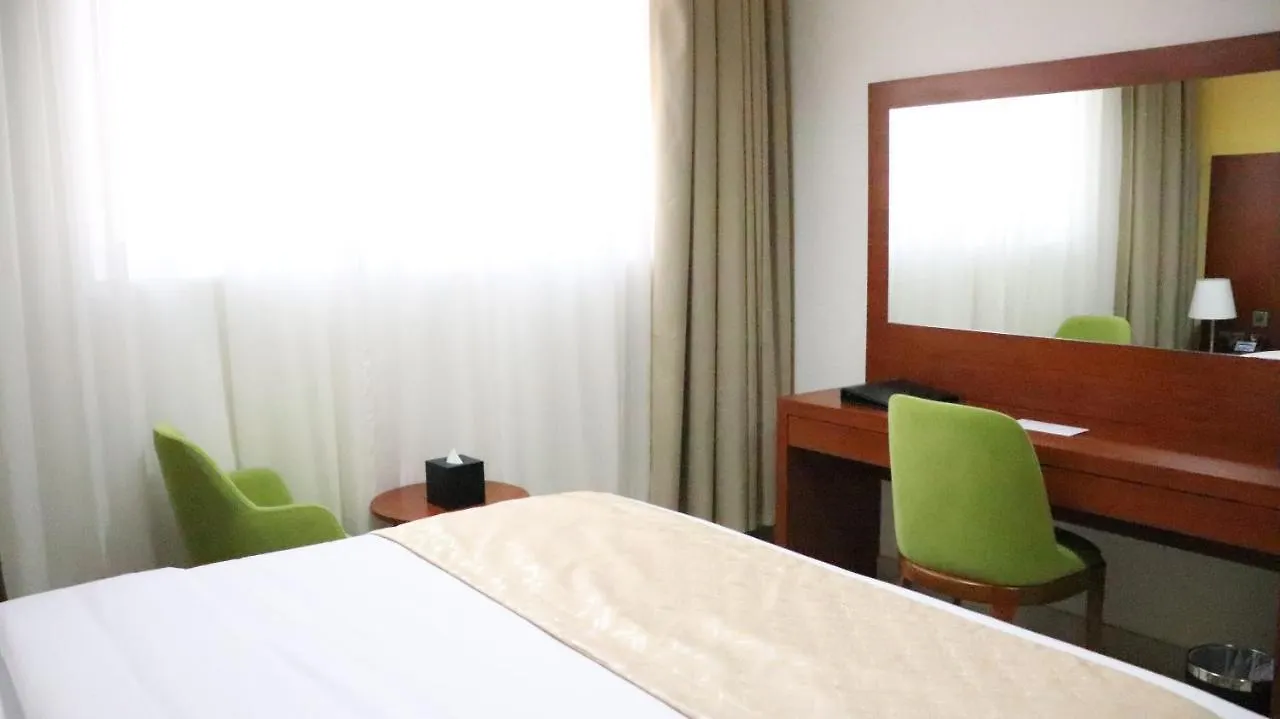 Al Riyadh Hotel Apartments Abu Dhabi 0*,  Emirados Árabes Unidos