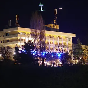 Kristal Hotel Korce
